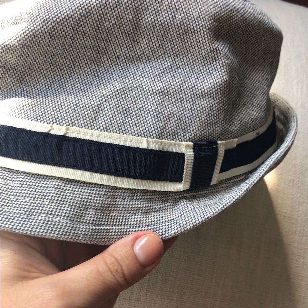 Light Gray Textured Bucket Hat with Navy Band - Picture 6 of 6